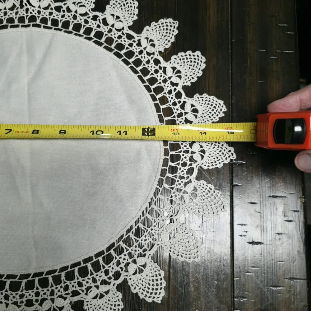Lot of 4 Vintage White Doilies Linen Center Round Hand Crochet Lace Border Set